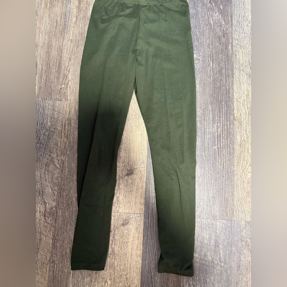 just be Olive Green Women's Leggings